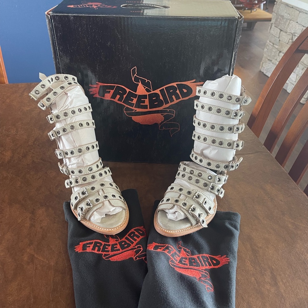 NIB Freebird by Steven Cassandra Ice Gladiator Sandal Bootie Never Worn 8M